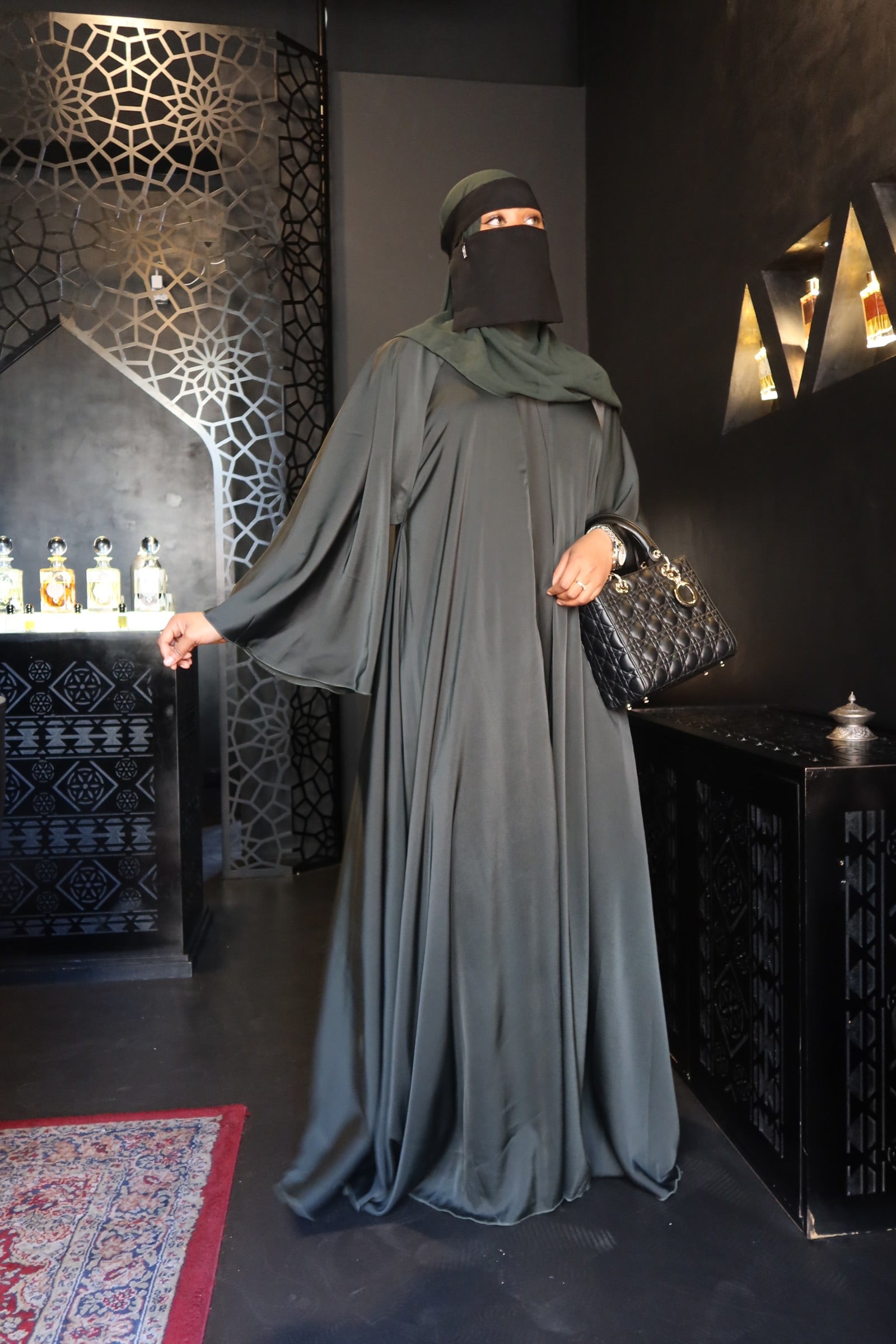Abaya Médina – Collection Signature Divine