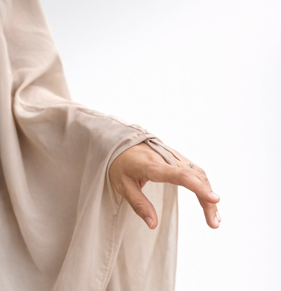 Q U E E N

Jilbeb signature