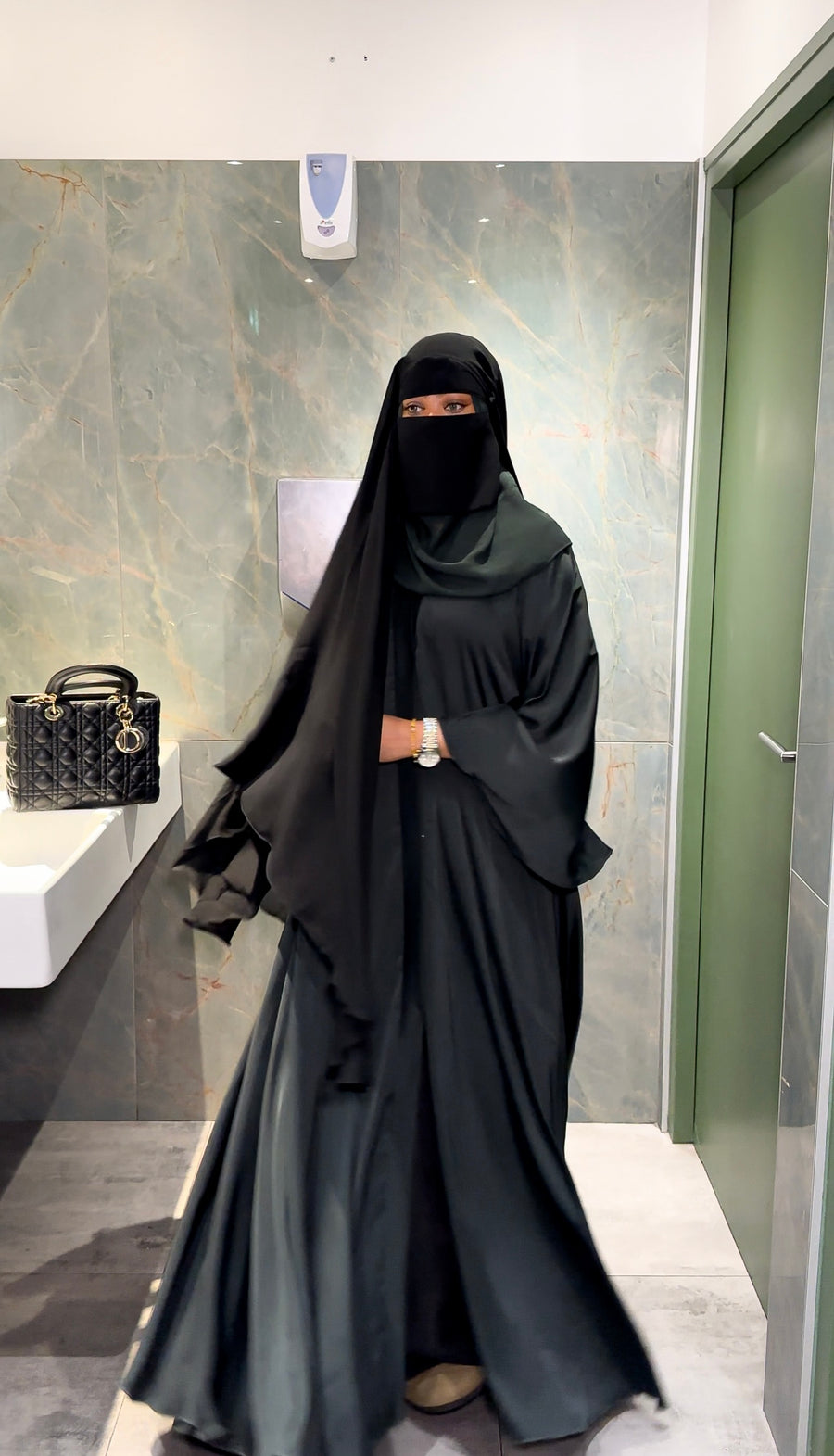 Abaya Médina – Collection Signature Divine