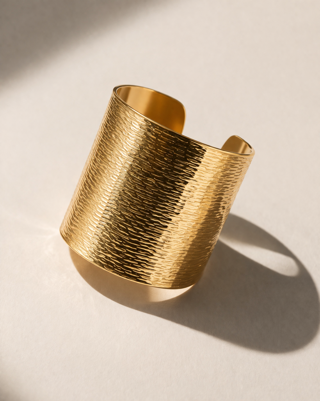 E M Y — Bracelet manchette