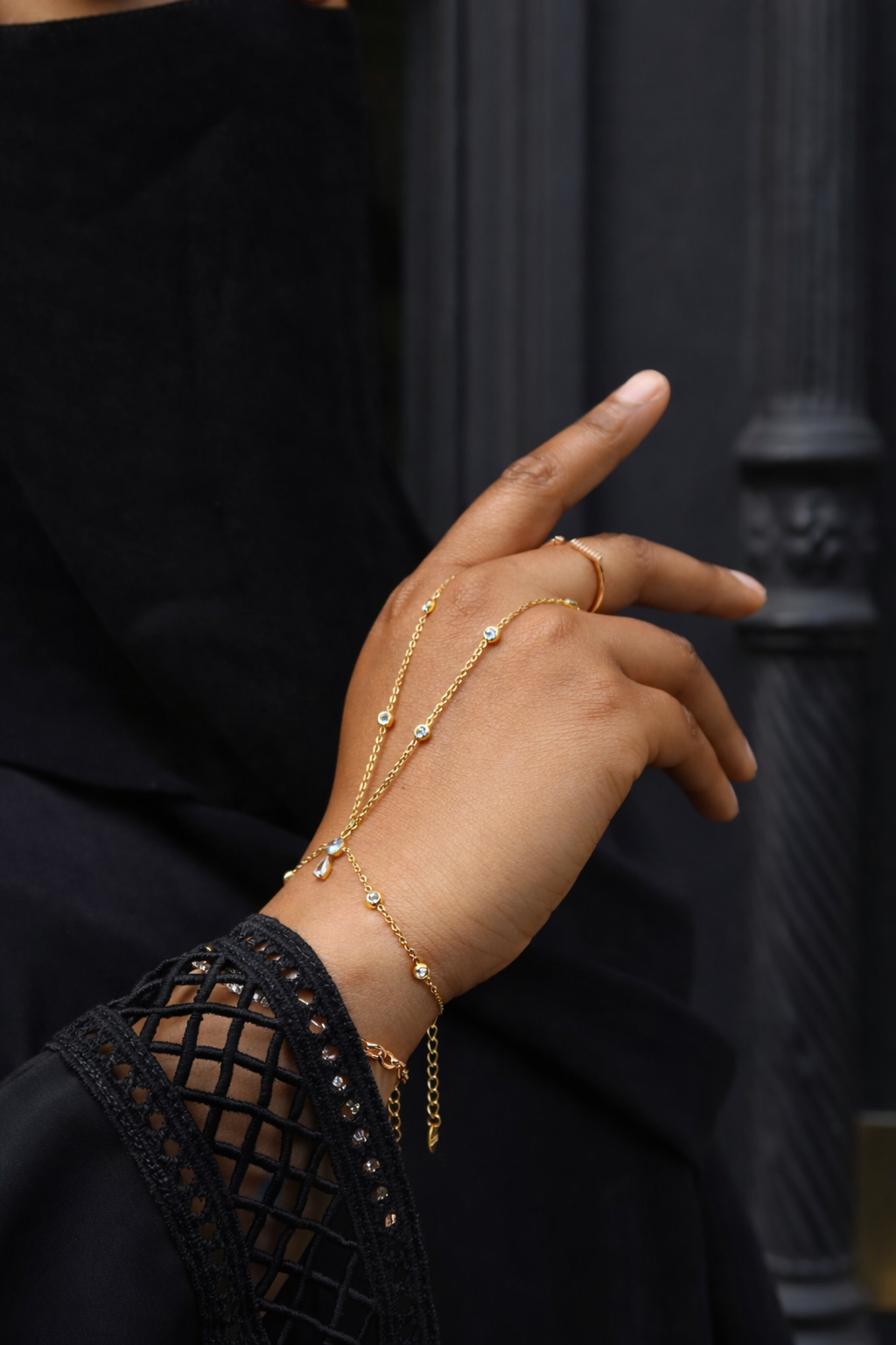 B I J O U  D E  M A I N